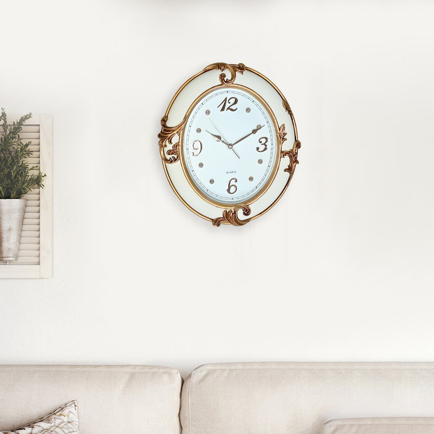 10:10pm small clocks