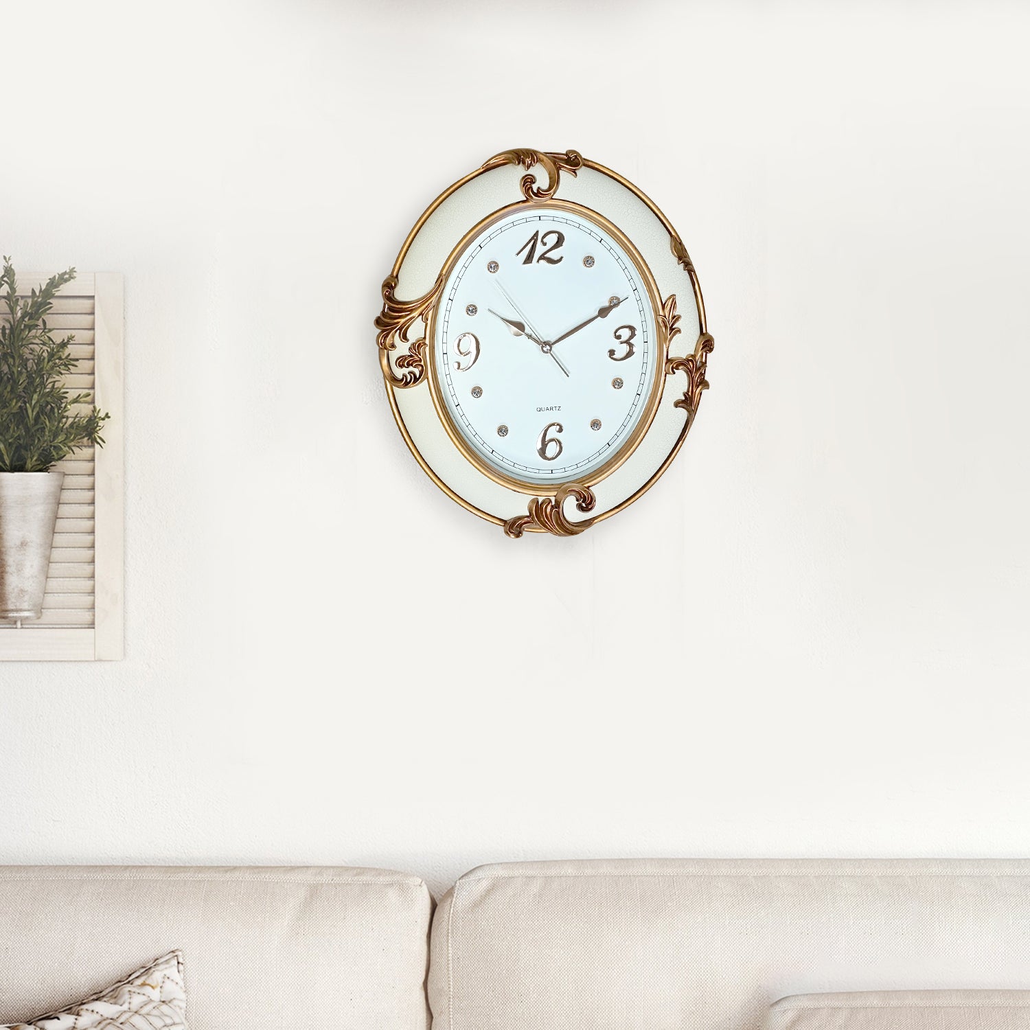 10:10pm small clocks