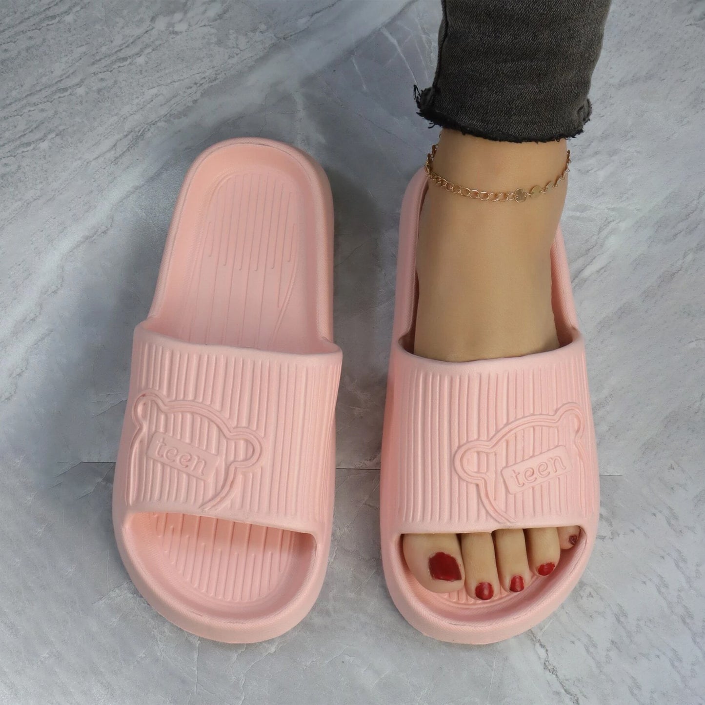 Men's solarsoft slides, comfortable and lightweight
