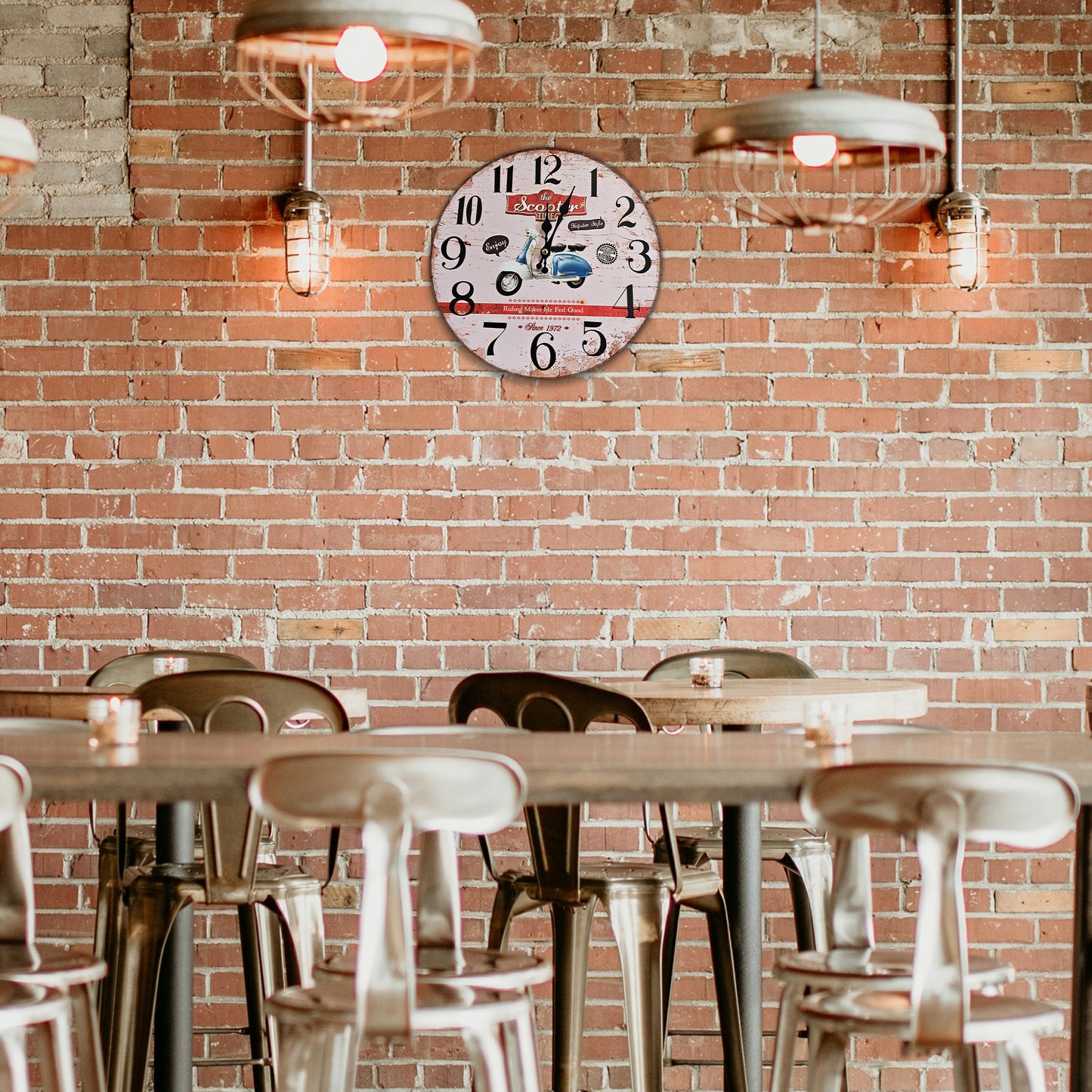 Circular Shabby Chic clock
