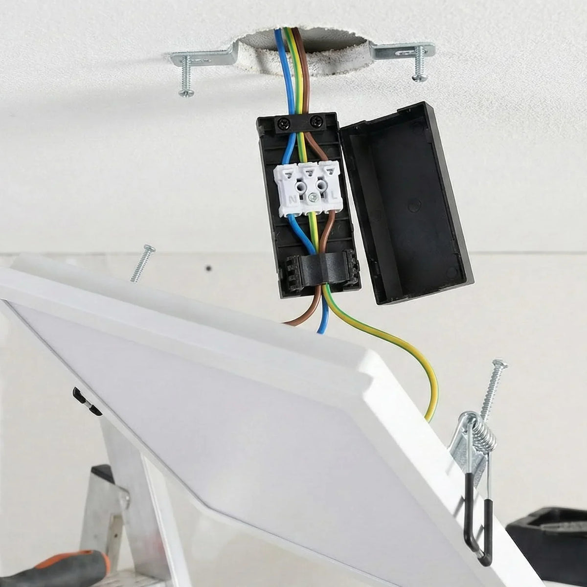 16A Terminal Junction Box 3-Core – Black - photo 2