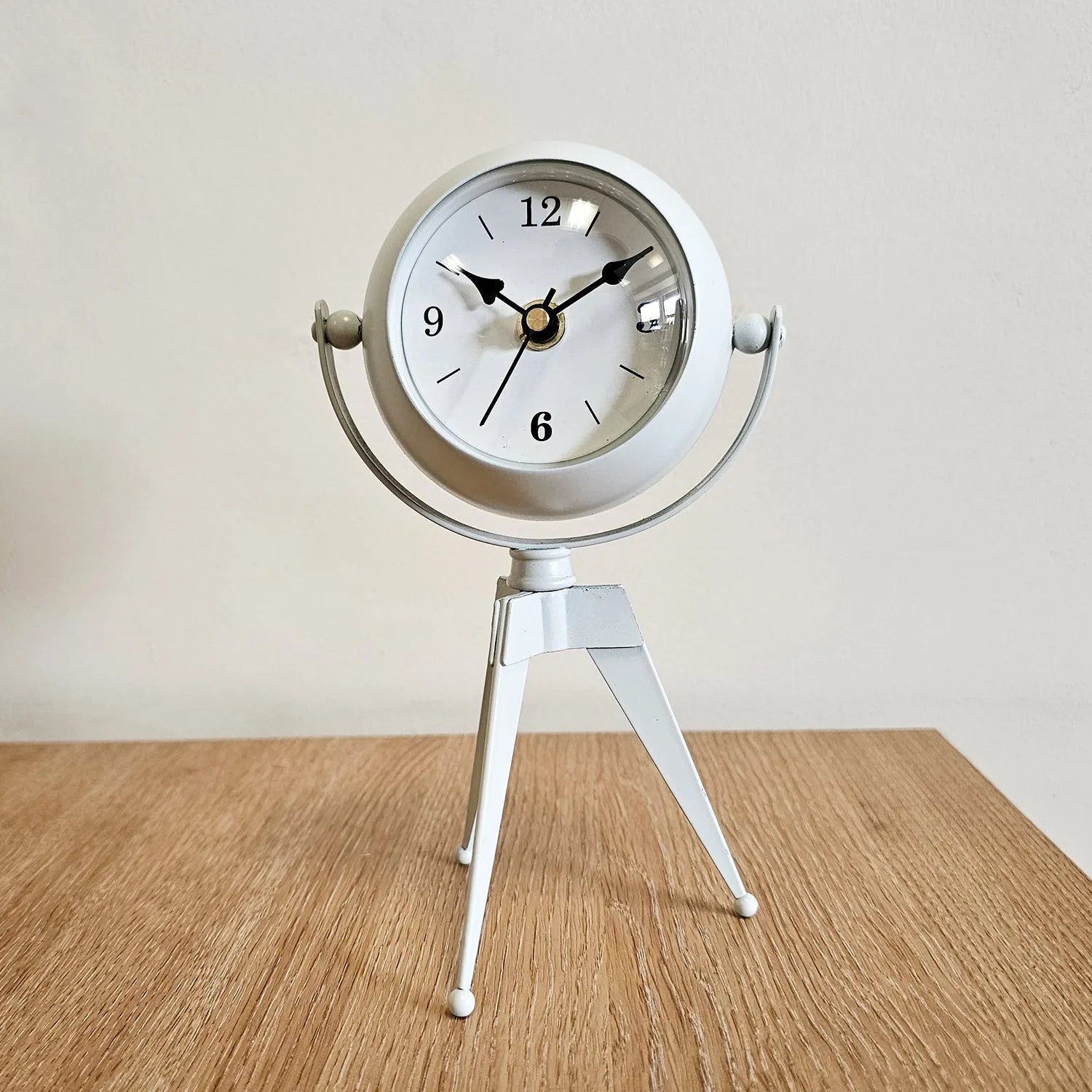 Table clock