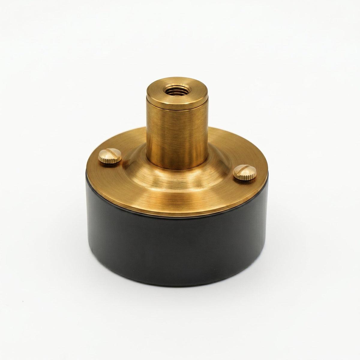 20mm Conduit Ceiling Rose Kit with Metal Back Box - Yellow Brass