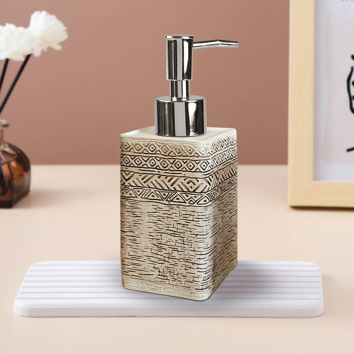Carved Stone-Effect Bathroom Set – Egyptian Pattern, 3 Pieces, Beige - photo 3