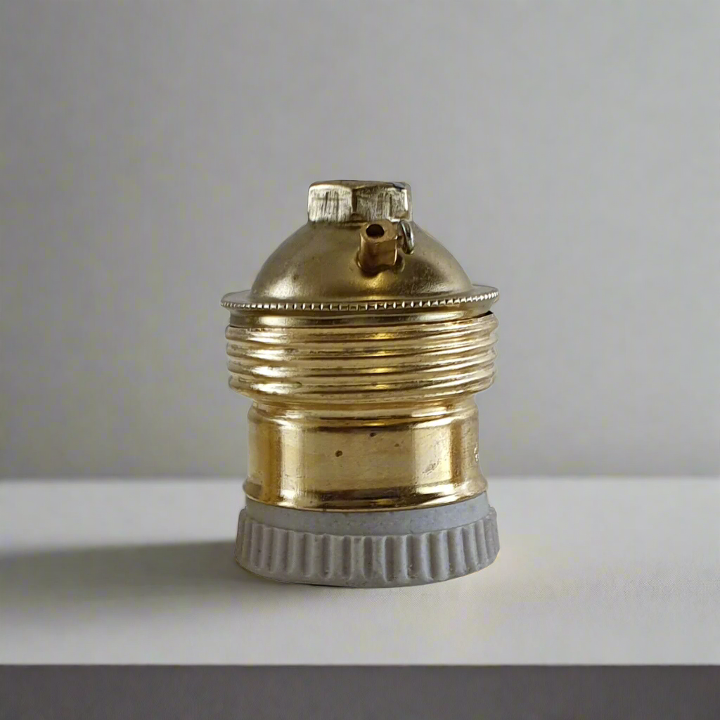 E27 Brass Lamp Holder – Edison Screw, 10 mm Cable Entry