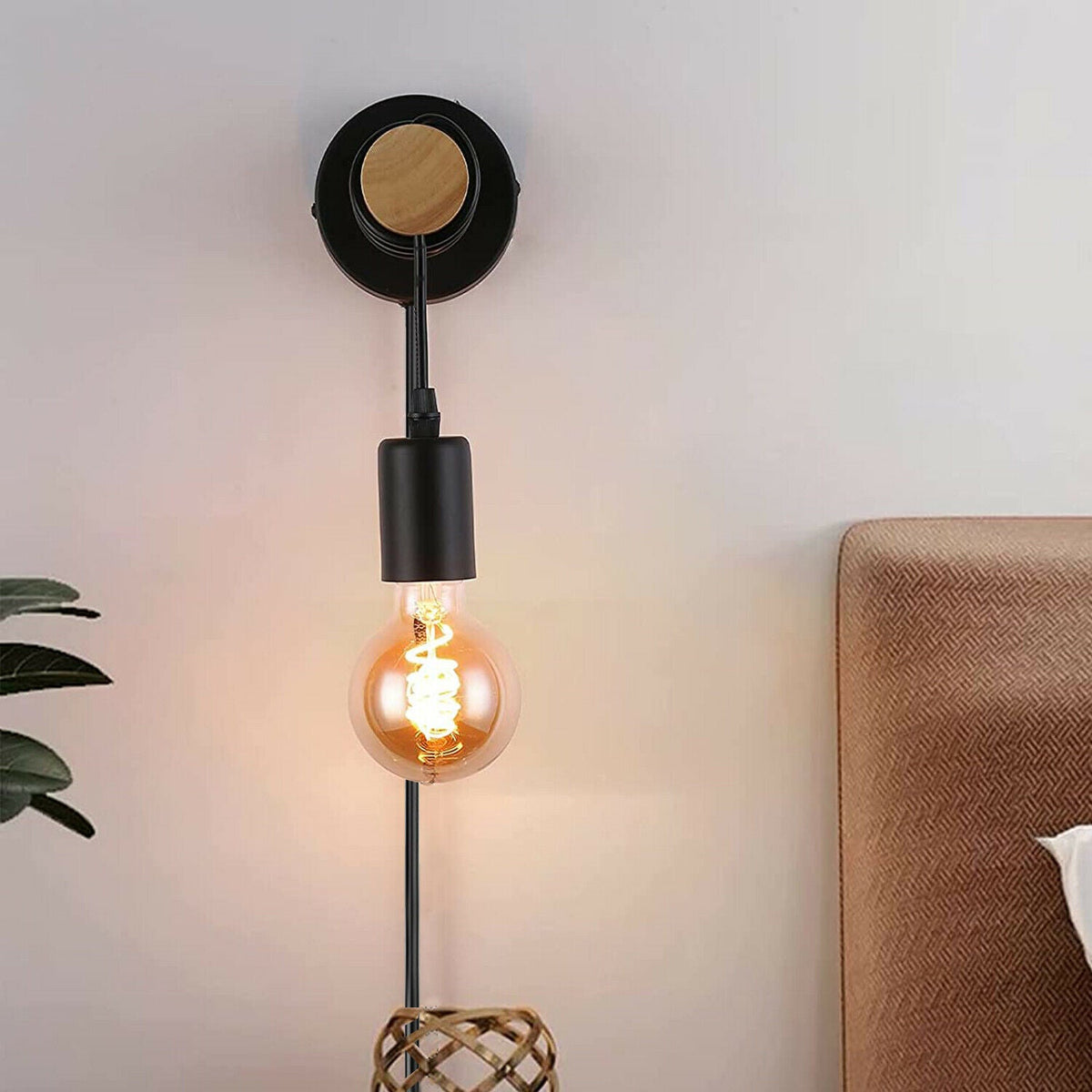 Plug-In Wood Log Wall Light with Dimmer – Black & Natural Wood, E27 - photo 4