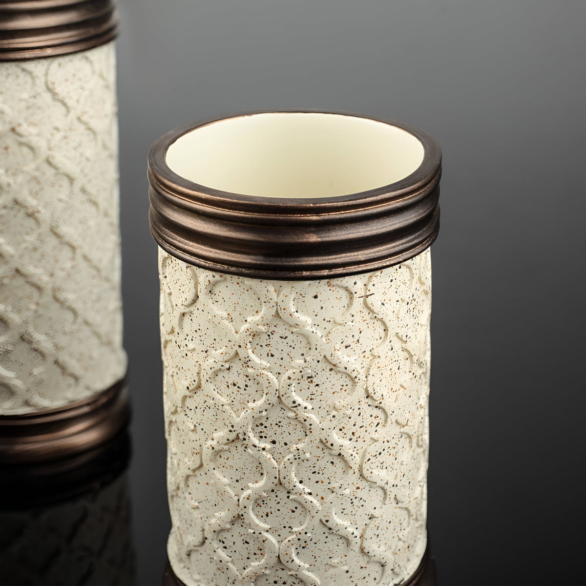 Stone-Effect Resin Bathroom Set – Lattice Pattern, Bronze Trim, 3 Pieces - photo 3