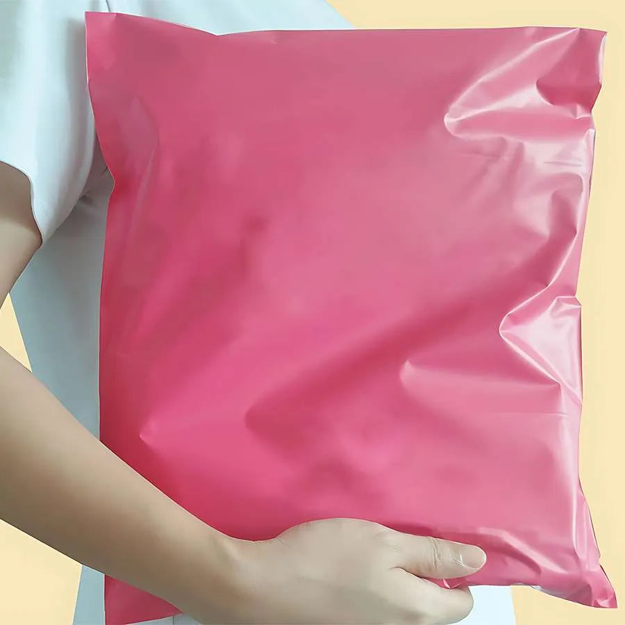 White and Pink Colour Plastic mailing bags Postage Bag strong bag-Application image.jpg