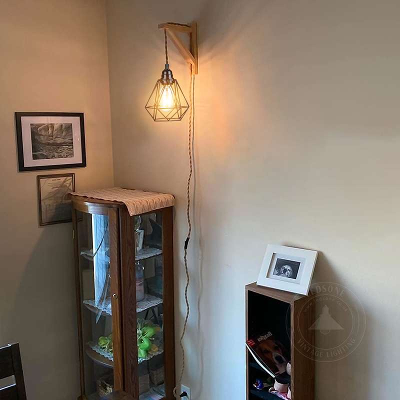 Plug-In Wooden Bracket Wall Light with Hemp Cord & Diamond Cage – E27 - photo 3