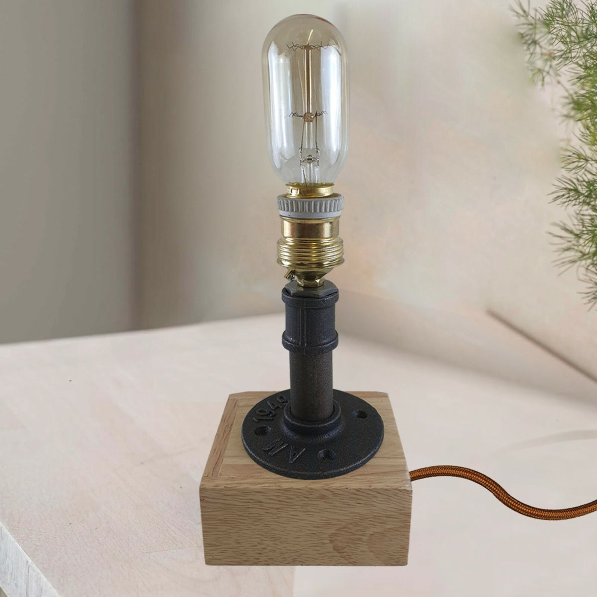 Small Metal Pipe Table Lamp with Wooden Base E27 - photo 6