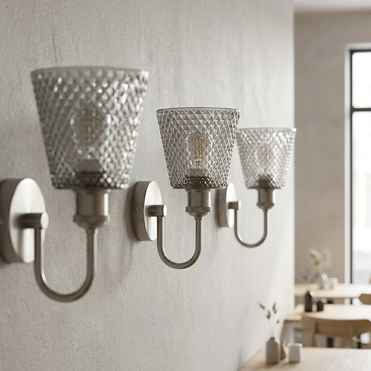 U-Arm Wall Light with Glass Shade – Chrome or Yellow Brass, E27 - photo 3