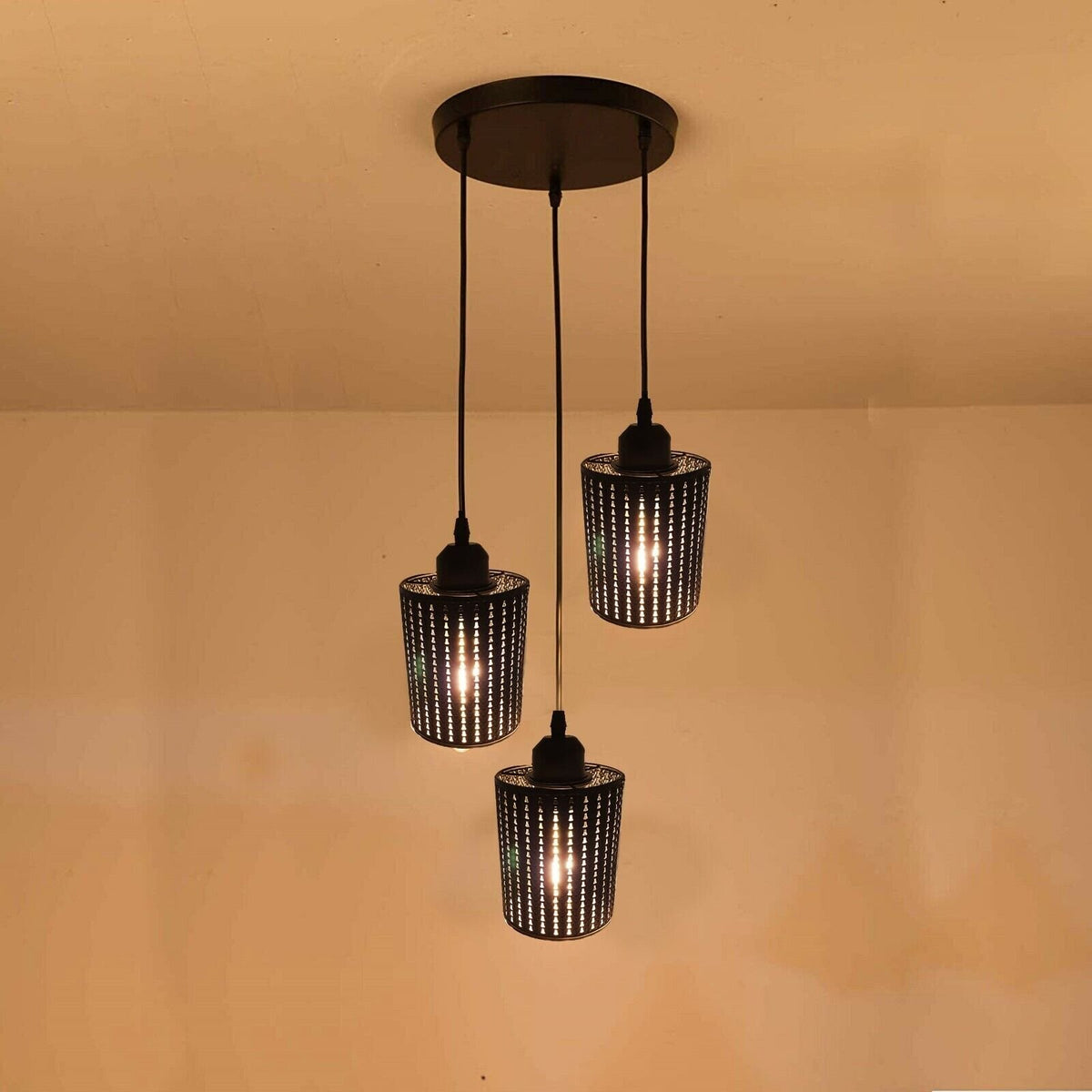 3-Light Cluster Pendant – Wire Cage Shades, Round Plate or Ceiling Bar - Black, Barrel Cage Style 3 Black 200 mm Rose, Without Bulb
