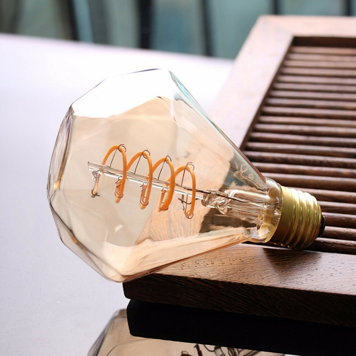 Vintage Spiral Filament LED Bulbs E27 – Globe, Diamond, Heart, Star & Tube - photo 3